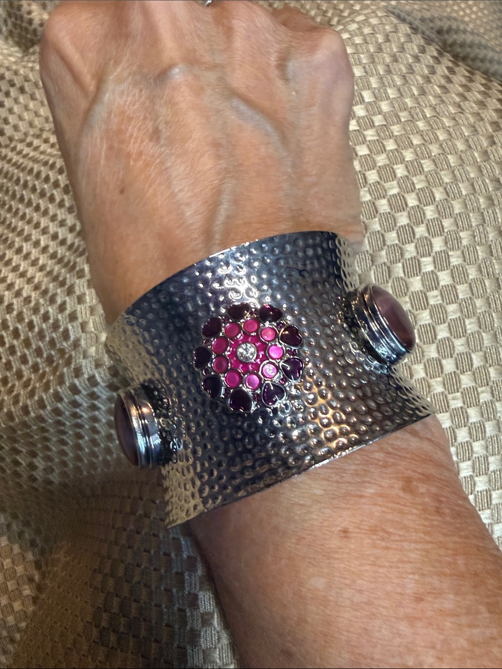 Snap Silver Hammered Cuff Bracelet with Pink Gem Flower Accent Snaps